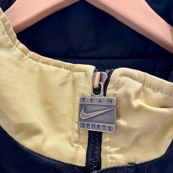 Nike Player-worn University of Colorado Buffaloes Team Jacket - Picture 3 of 5